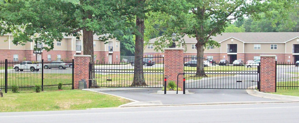 Fallen-Oak-1024x422-AboutR