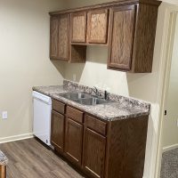 Woodland Hill -1 bedroom, 1 bath - kitchen sink, dishwasher